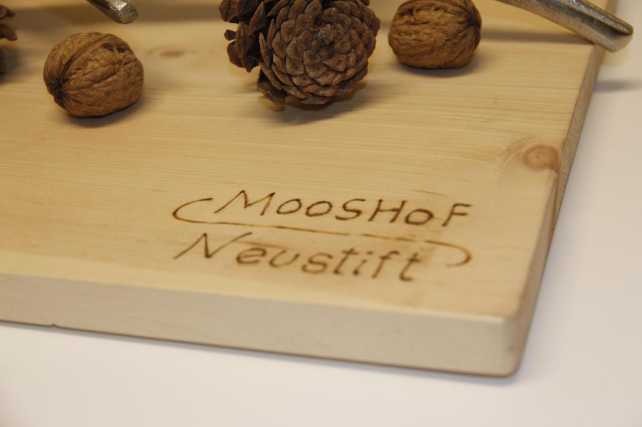 Apartments Mooshof นอยชติฟ อิม ชตูไปทัล ภายนอก รูปภาพ